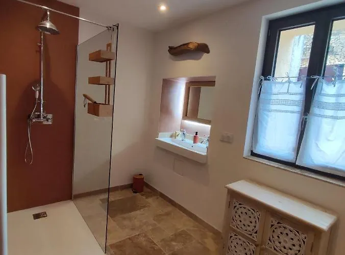 L'escapade Authentique Nyaraló